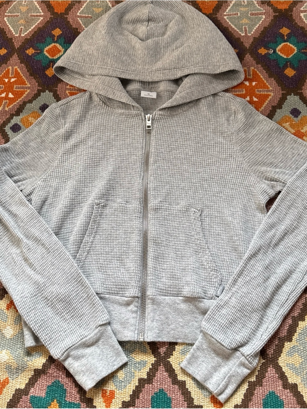 Aritzia TNA Grey Zip-Up Cropped Sweatshirt Hoodie Women’s Size XS Activewear